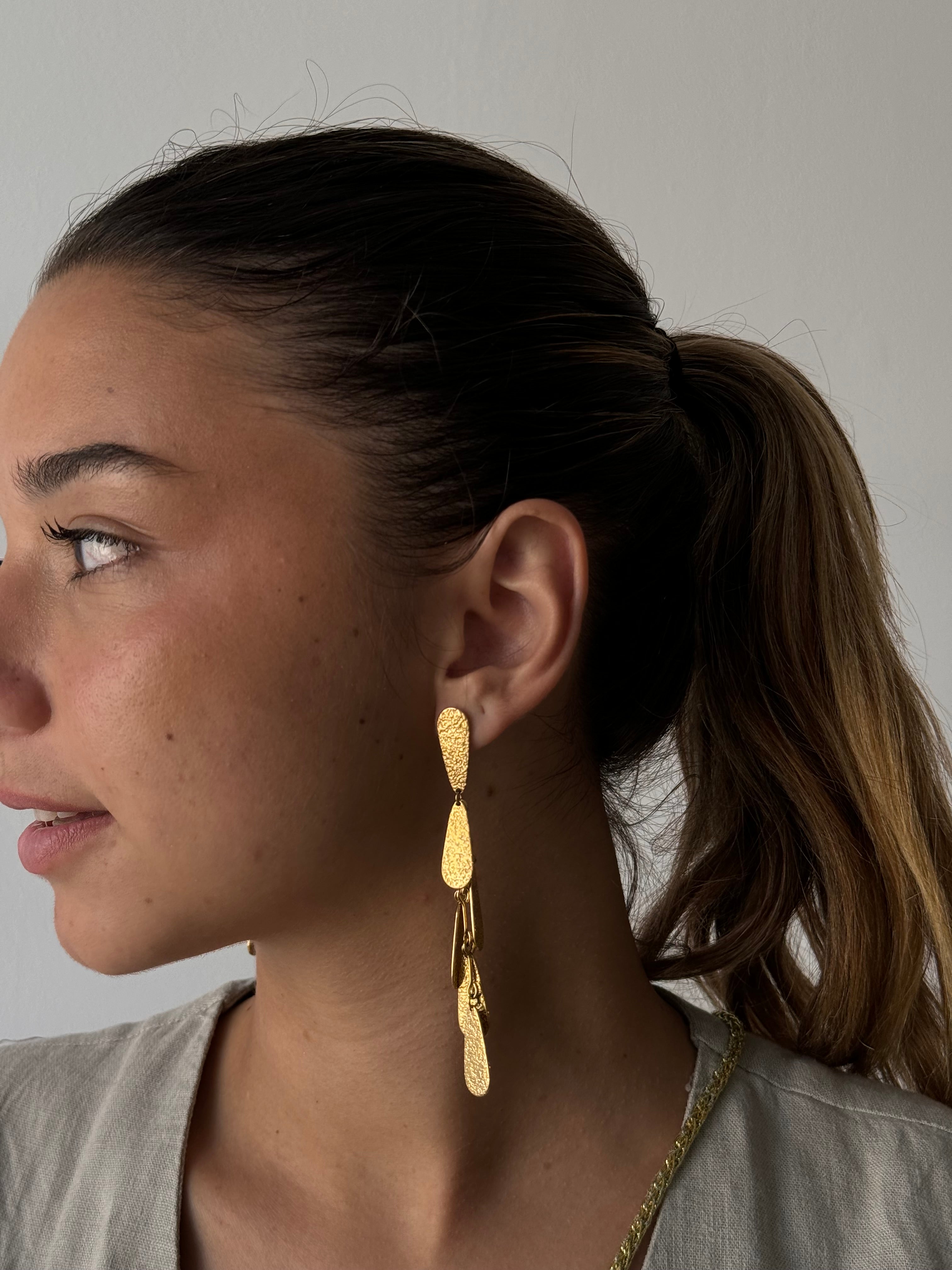 Pendientes María