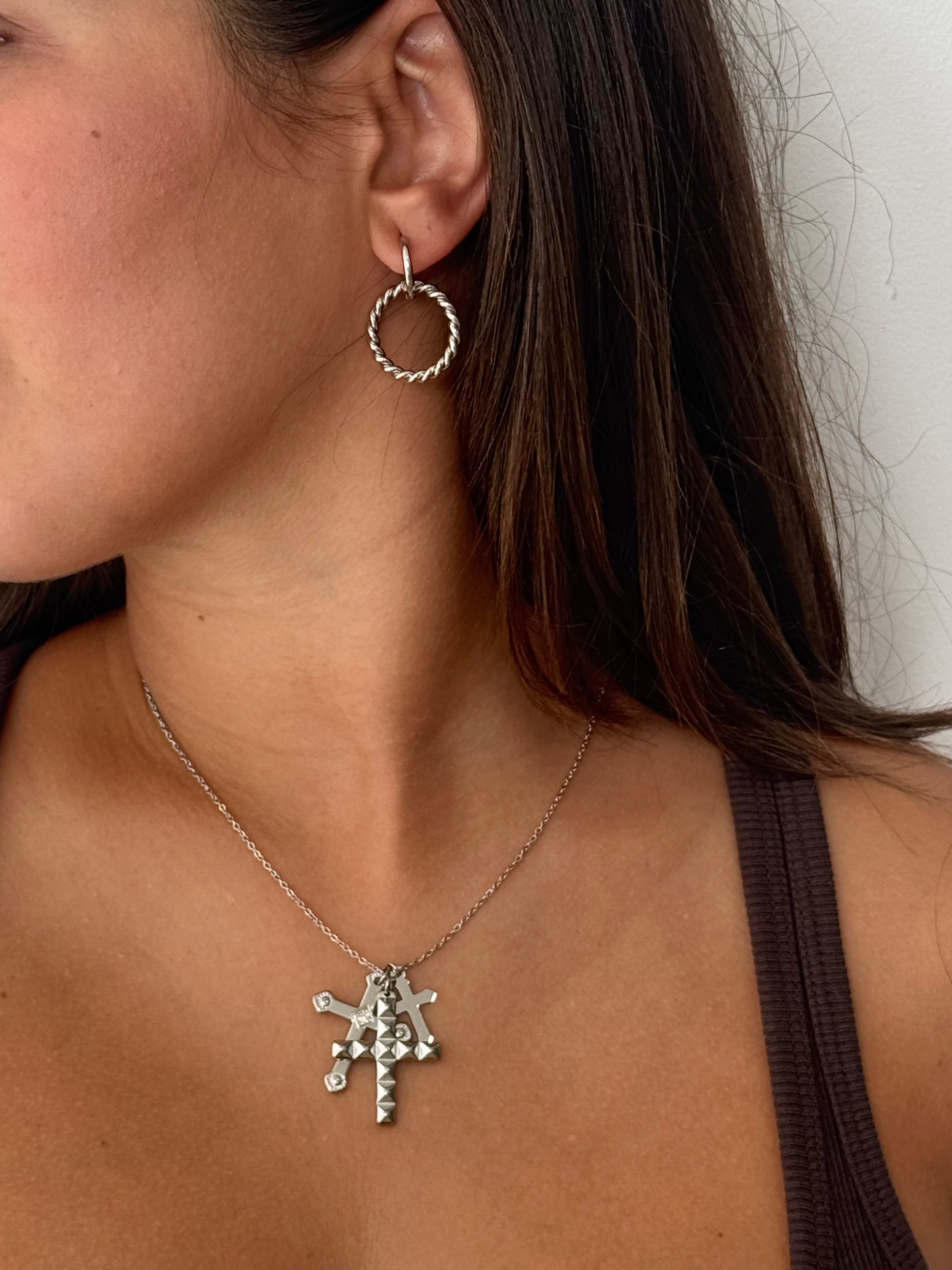 Collar 3 Cruces