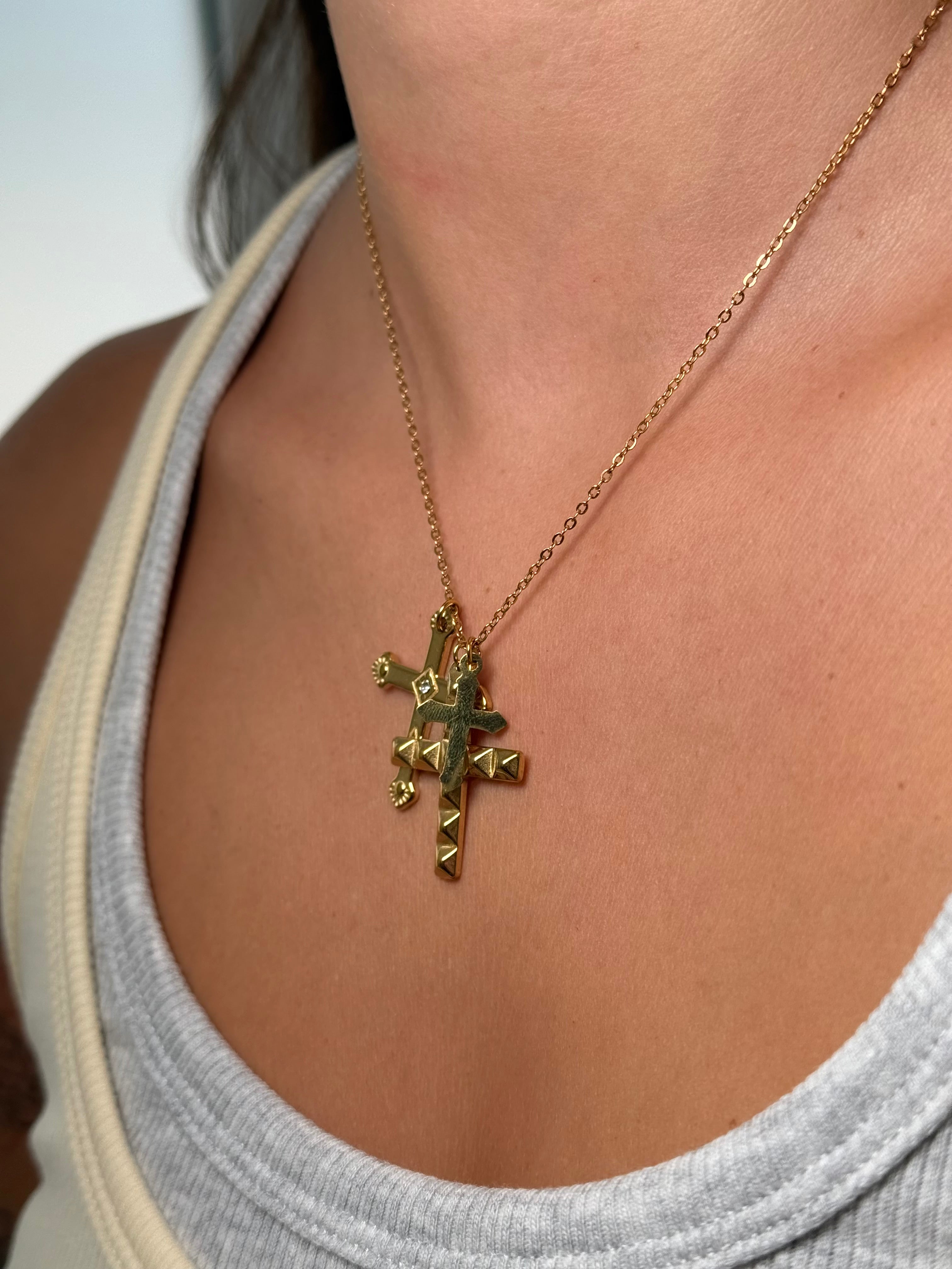 Collar 3 Cruces