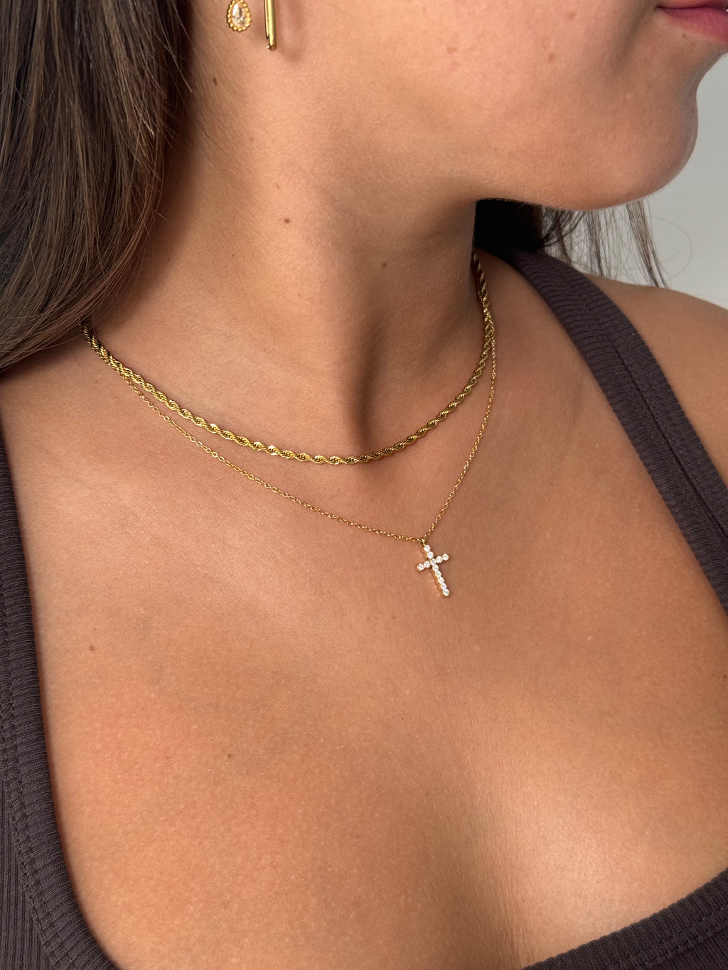 Collar Cruz Circonita
