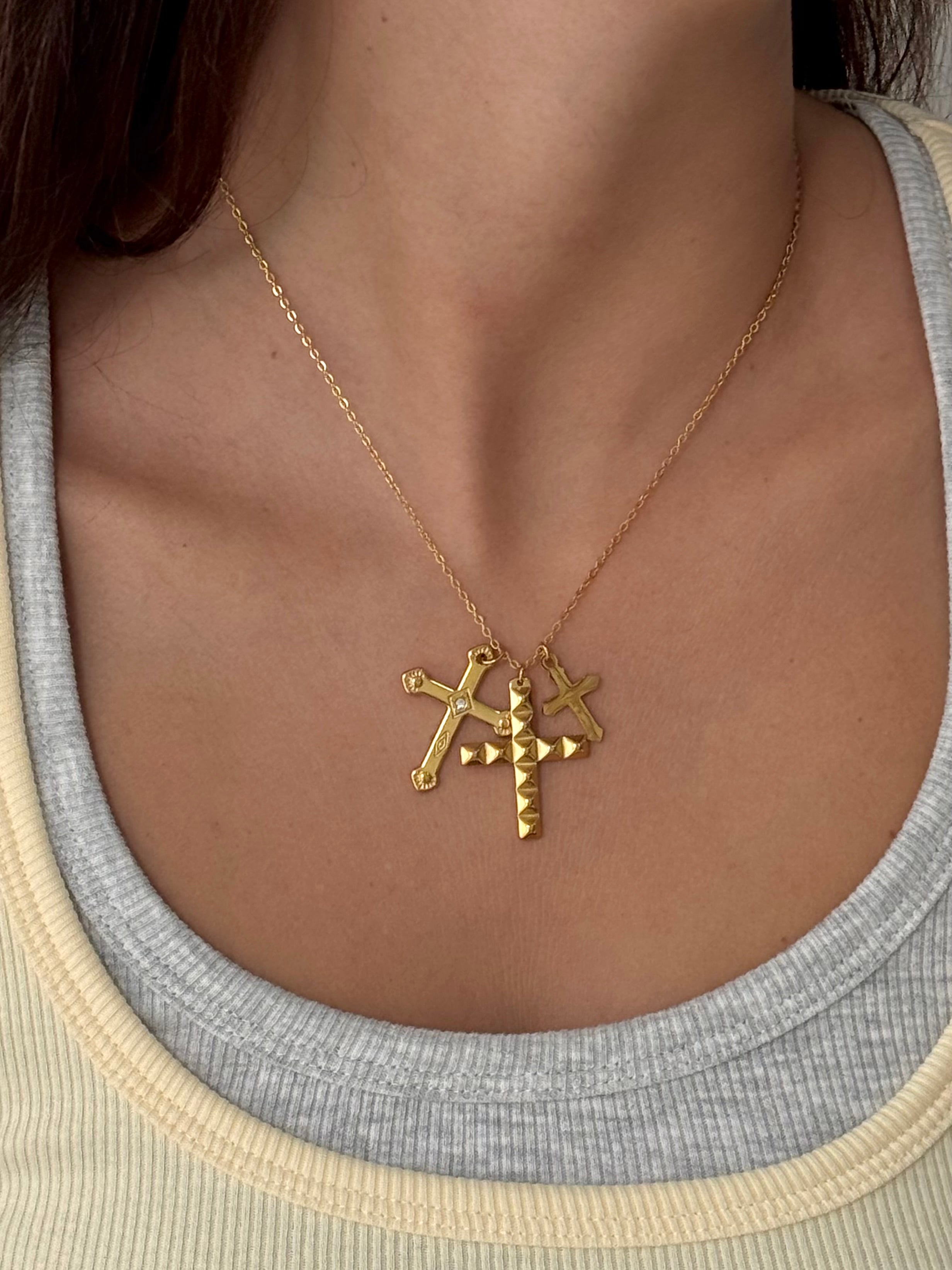 Collar 3 Cruces