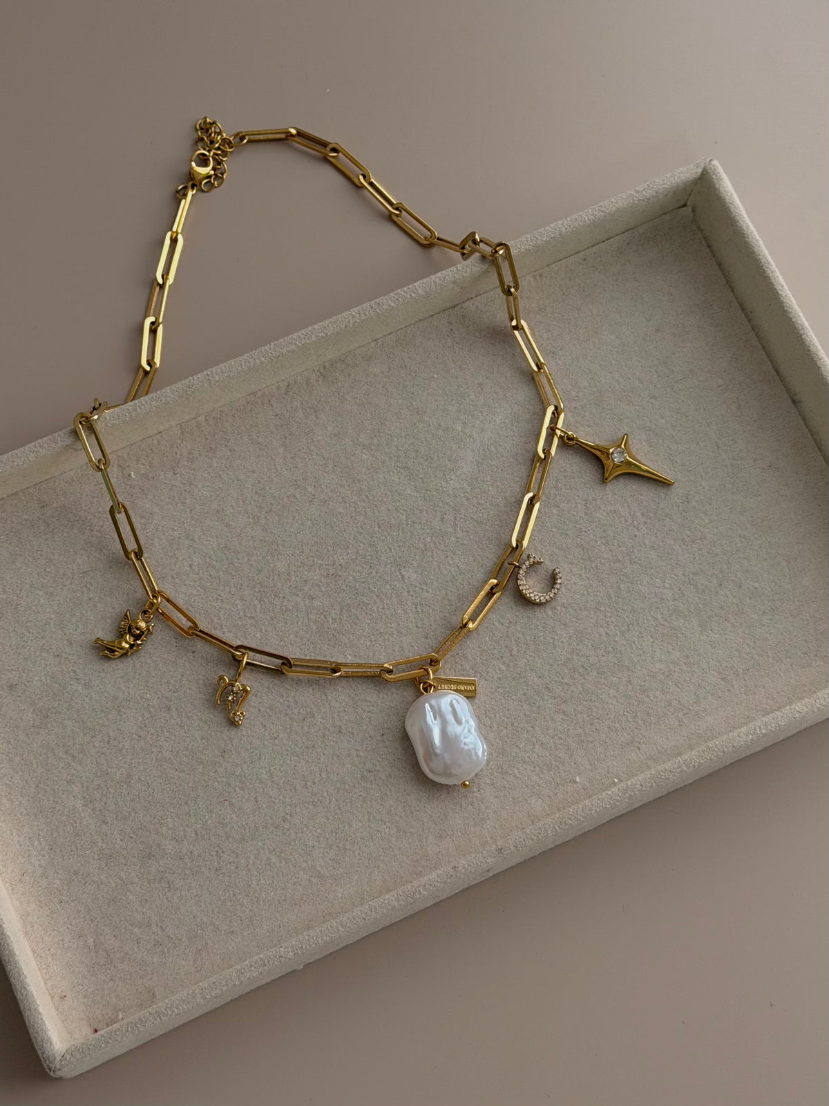 Charm Perla Cuadrada