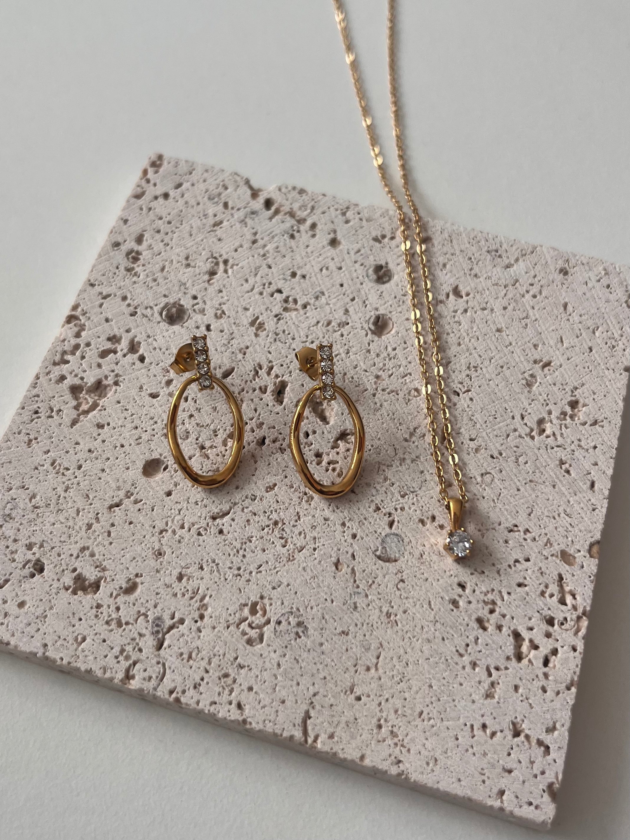 Pendientes Queen
