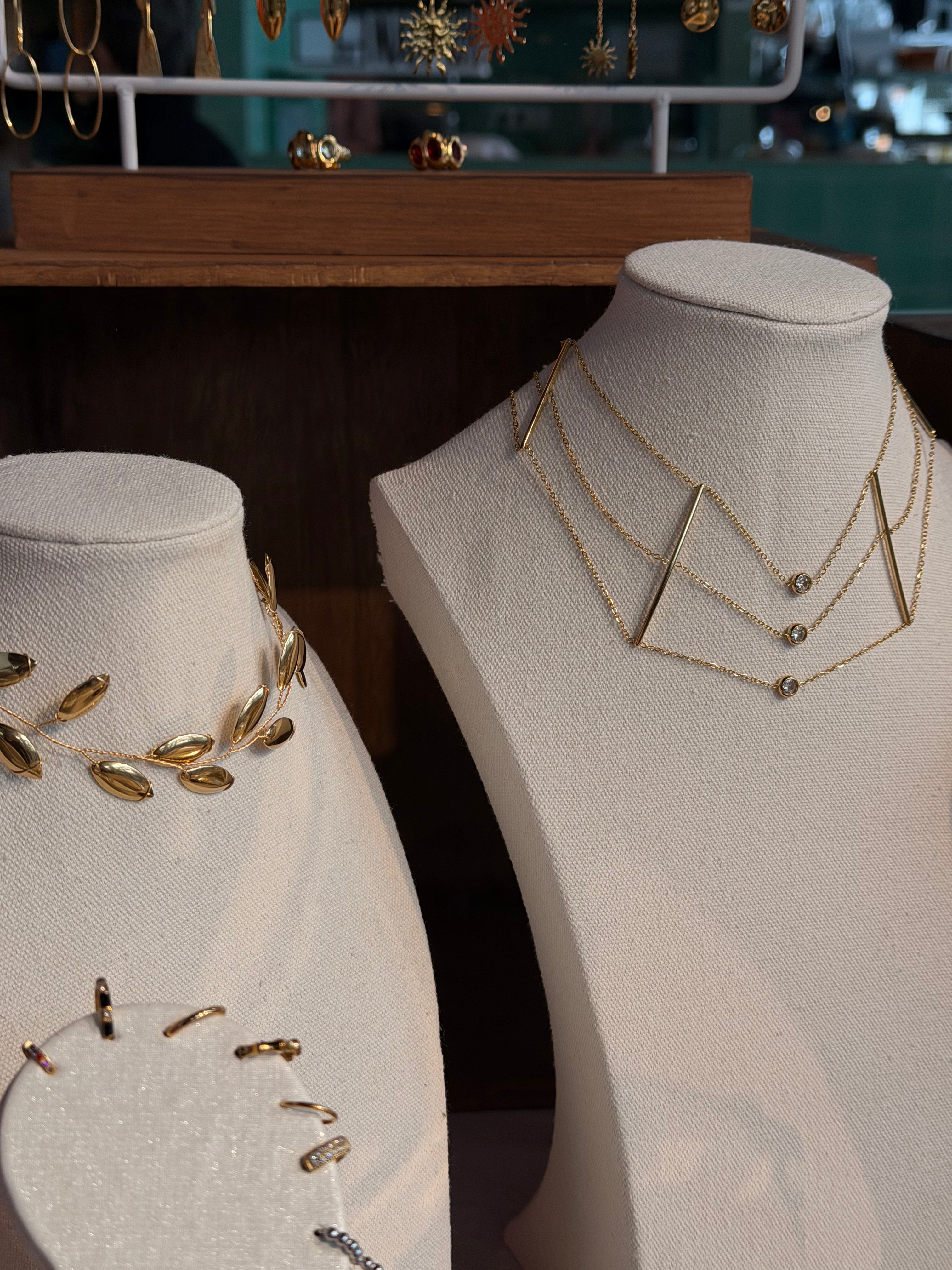 Choker Laurel