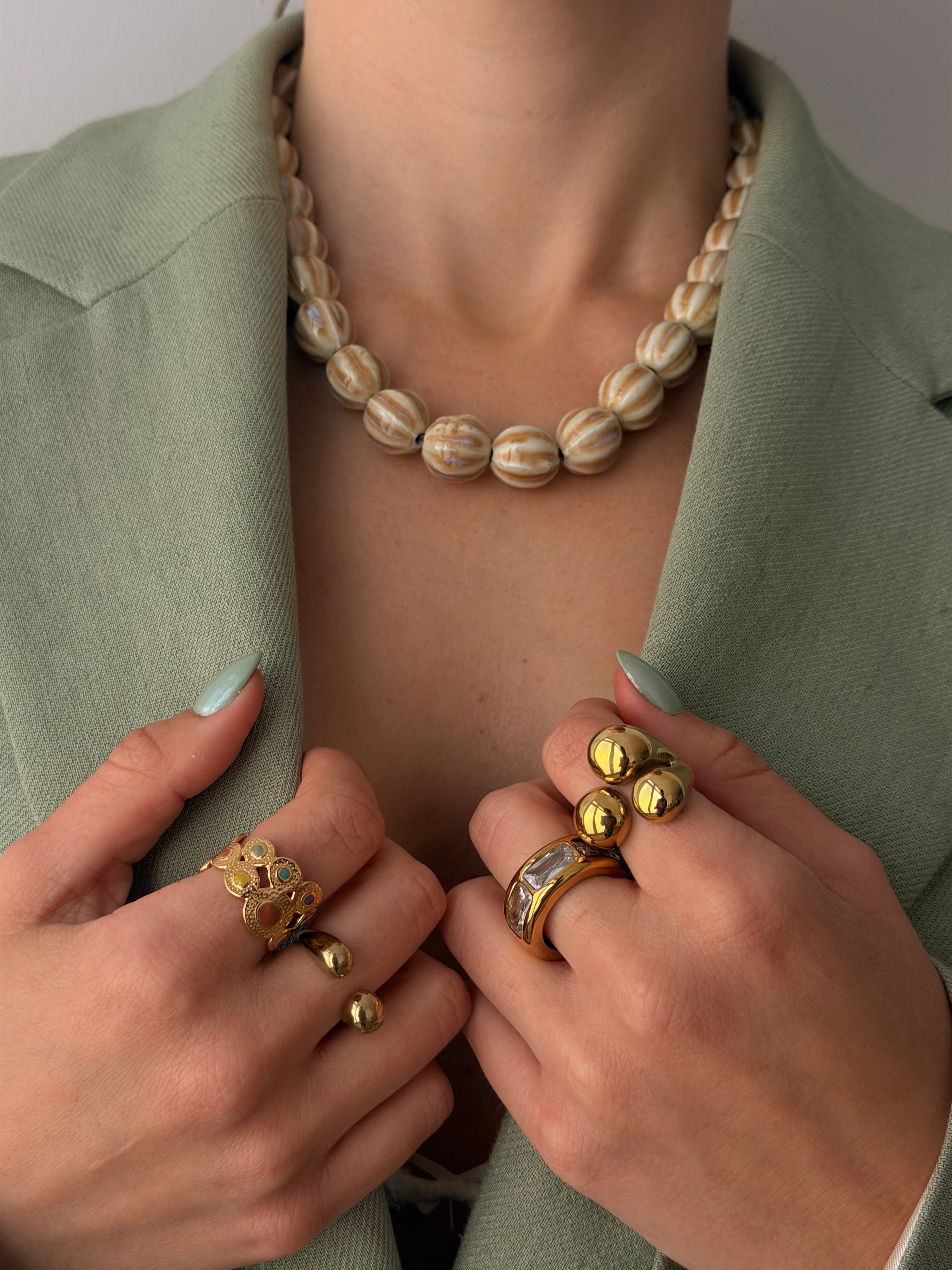 Collar Ema Marrón