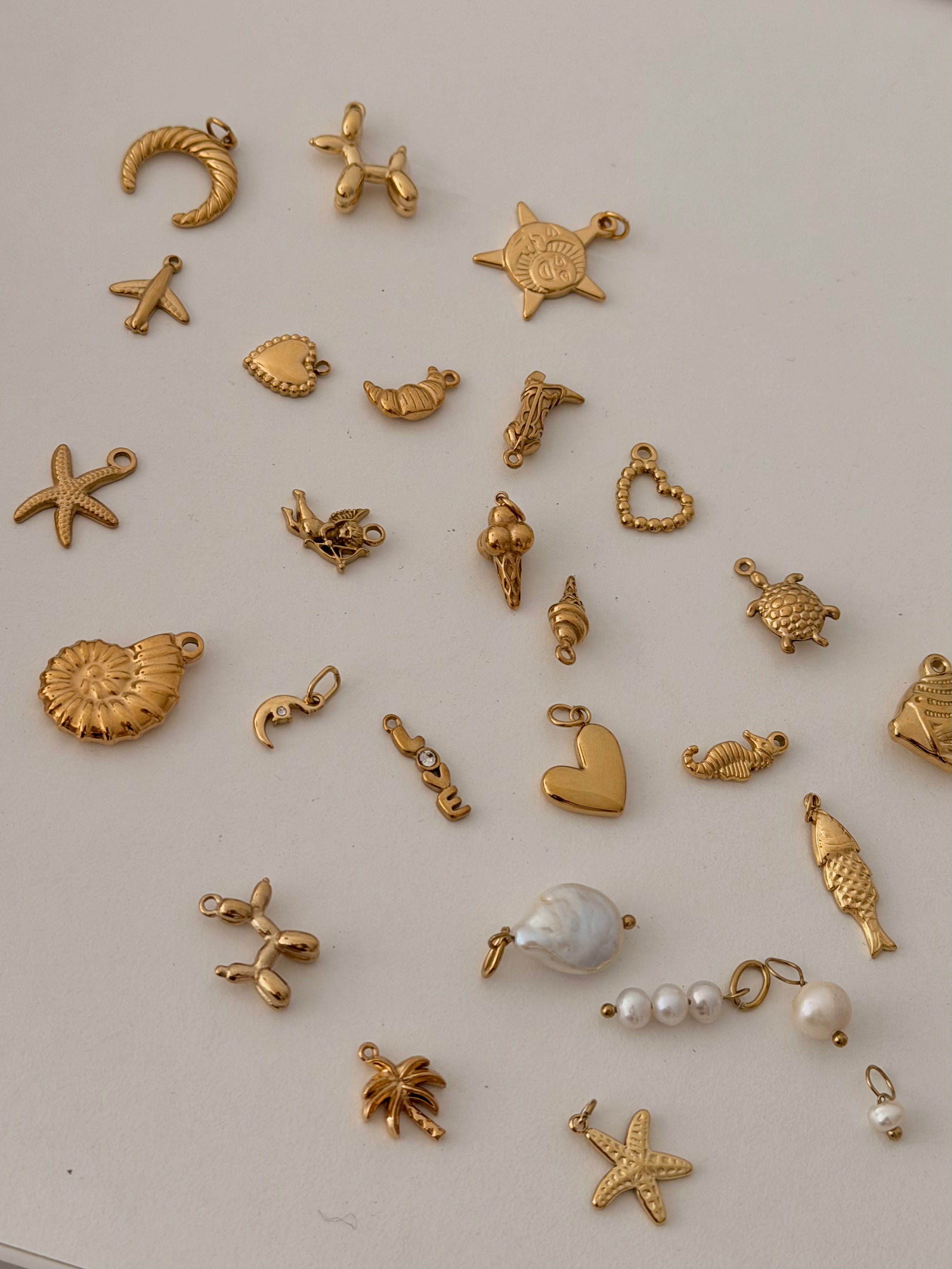 Charms Bella