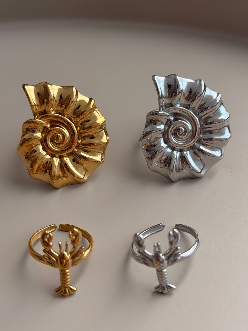 Anillo Capri