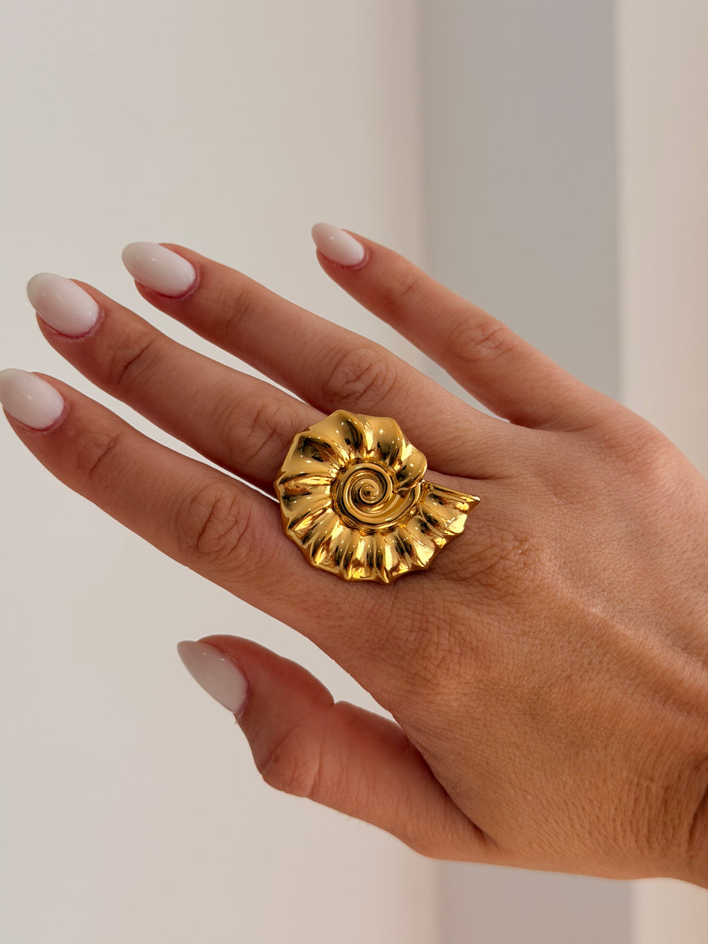 Anillo Capri