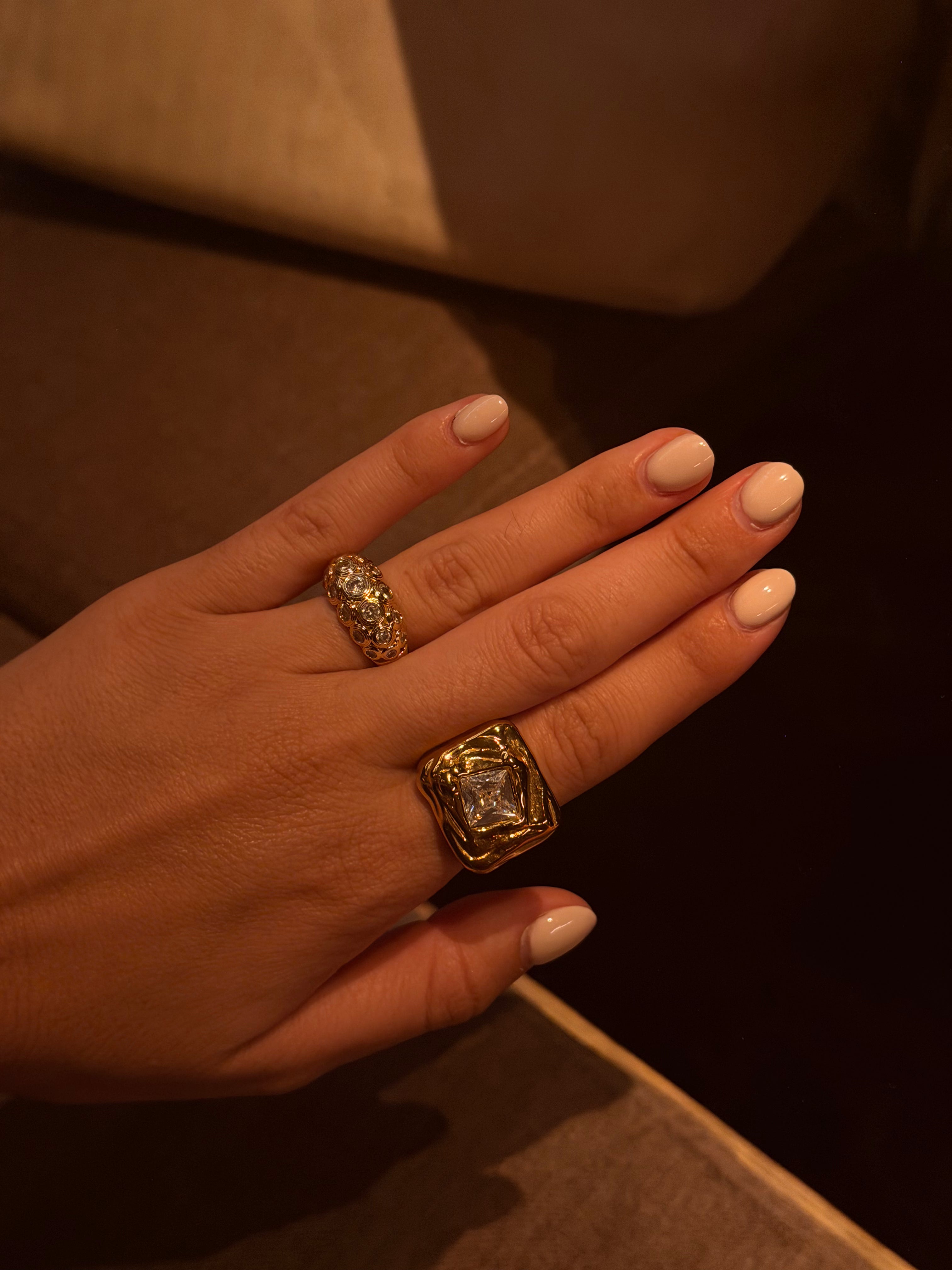 Anillo Retro